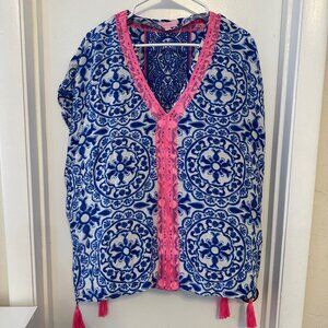 Lilly Pulitzer L/XL Blue, White, and Pink Caftan Style Top Used Condition